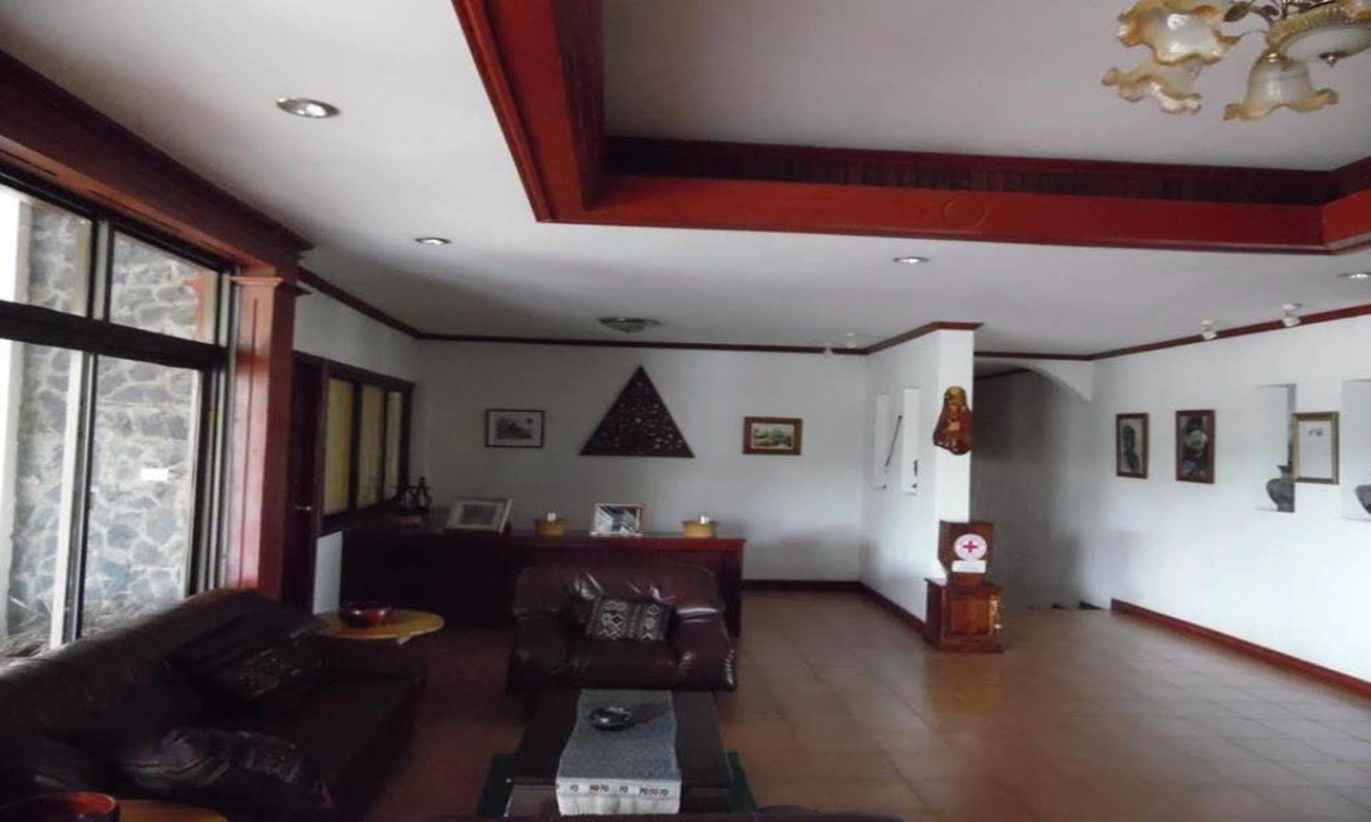 Vansana Plain Of Jars Hotel Muang Phonsavan Exterior photo