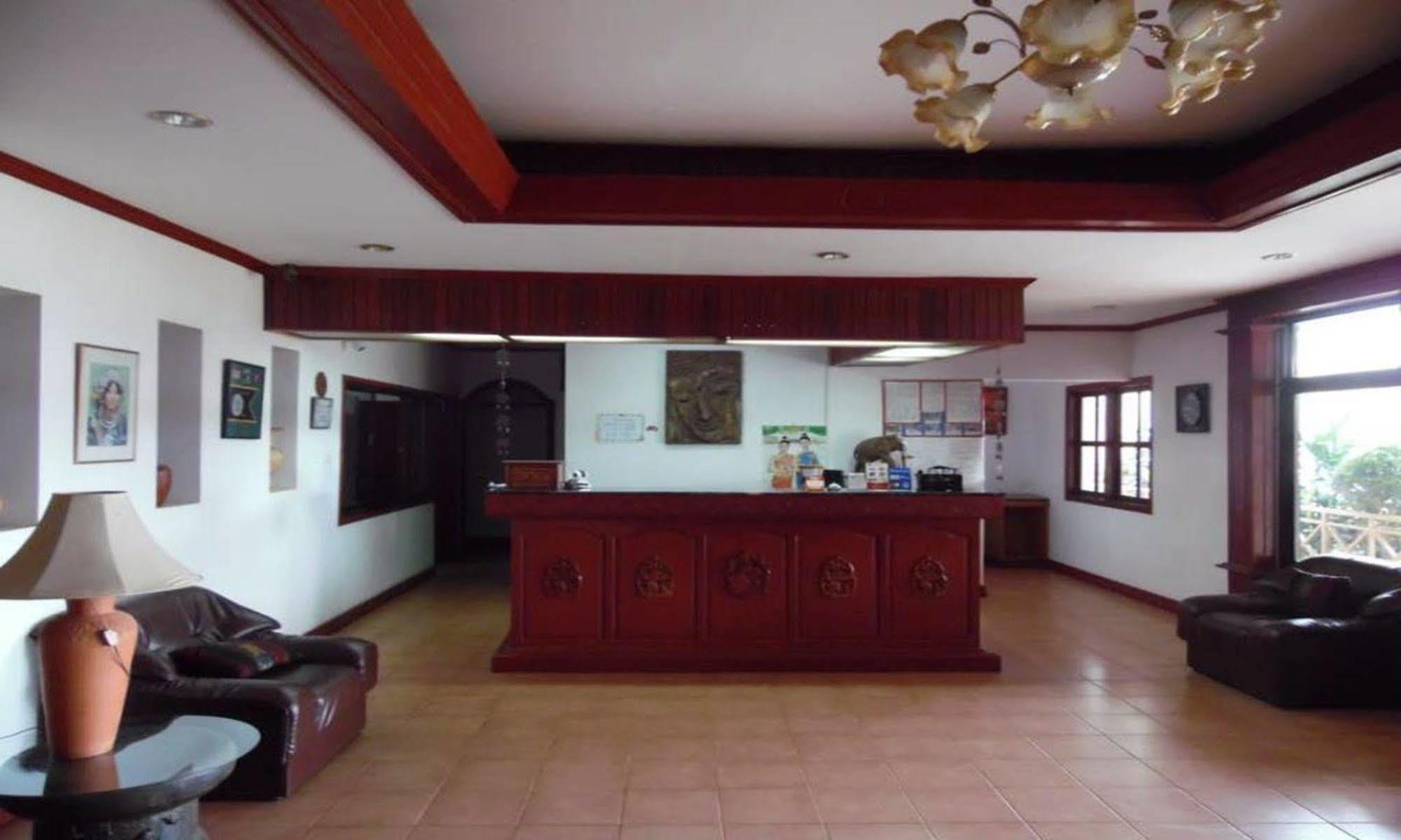 Vansana Plain Of Jars Hotel Muang Phonsavan Exterior photo